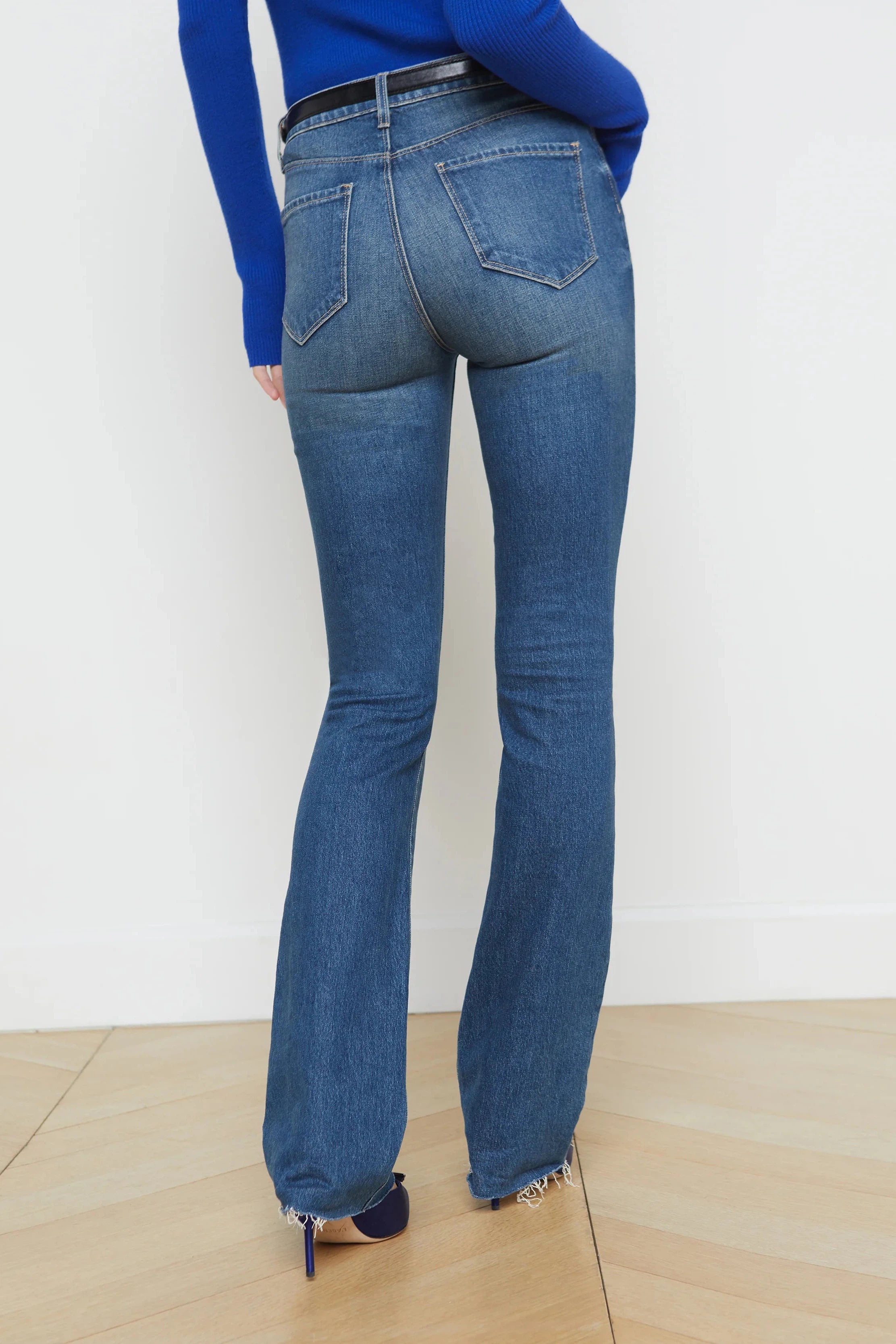 RUTH H/R STRAIGHT-LEG JEAN