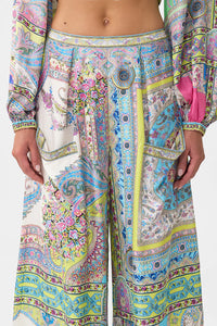 WIDE LEG TROUSER WITH FRONT POCKETS