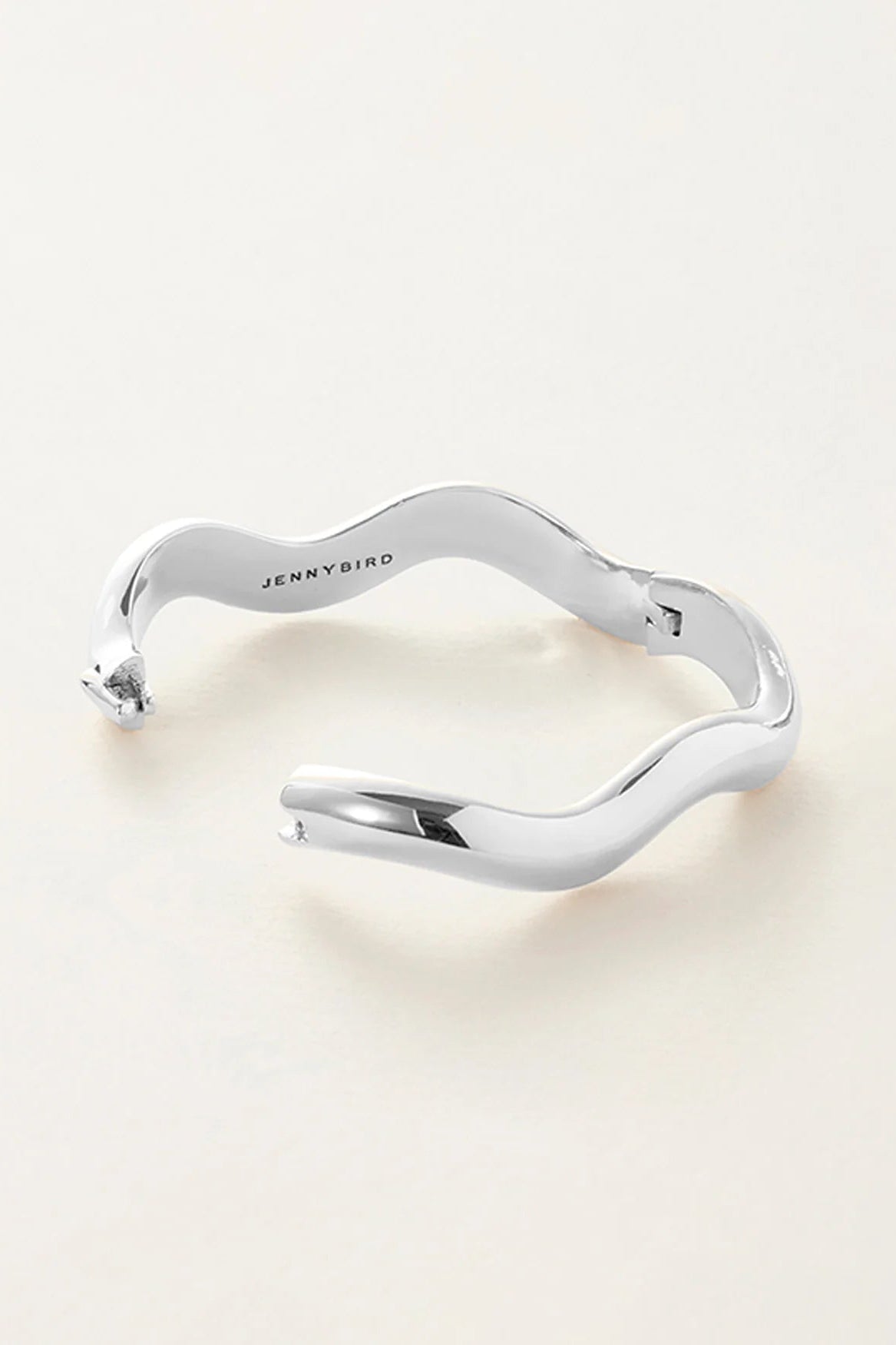 OLA BANGLE