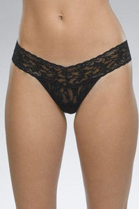 SIGNATURE LACE LOW RISE THONG