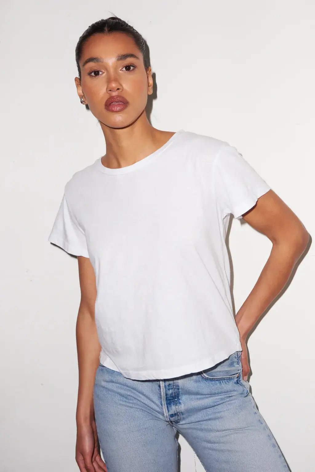 SHADEN CREW NECK