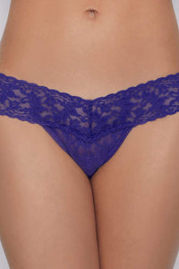 SIGNATURE LACE LOW RISE THONG