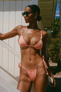 KOURTNEY BOTTOM