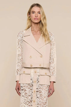 NOVELLE LACE SLEEVE TRENCH