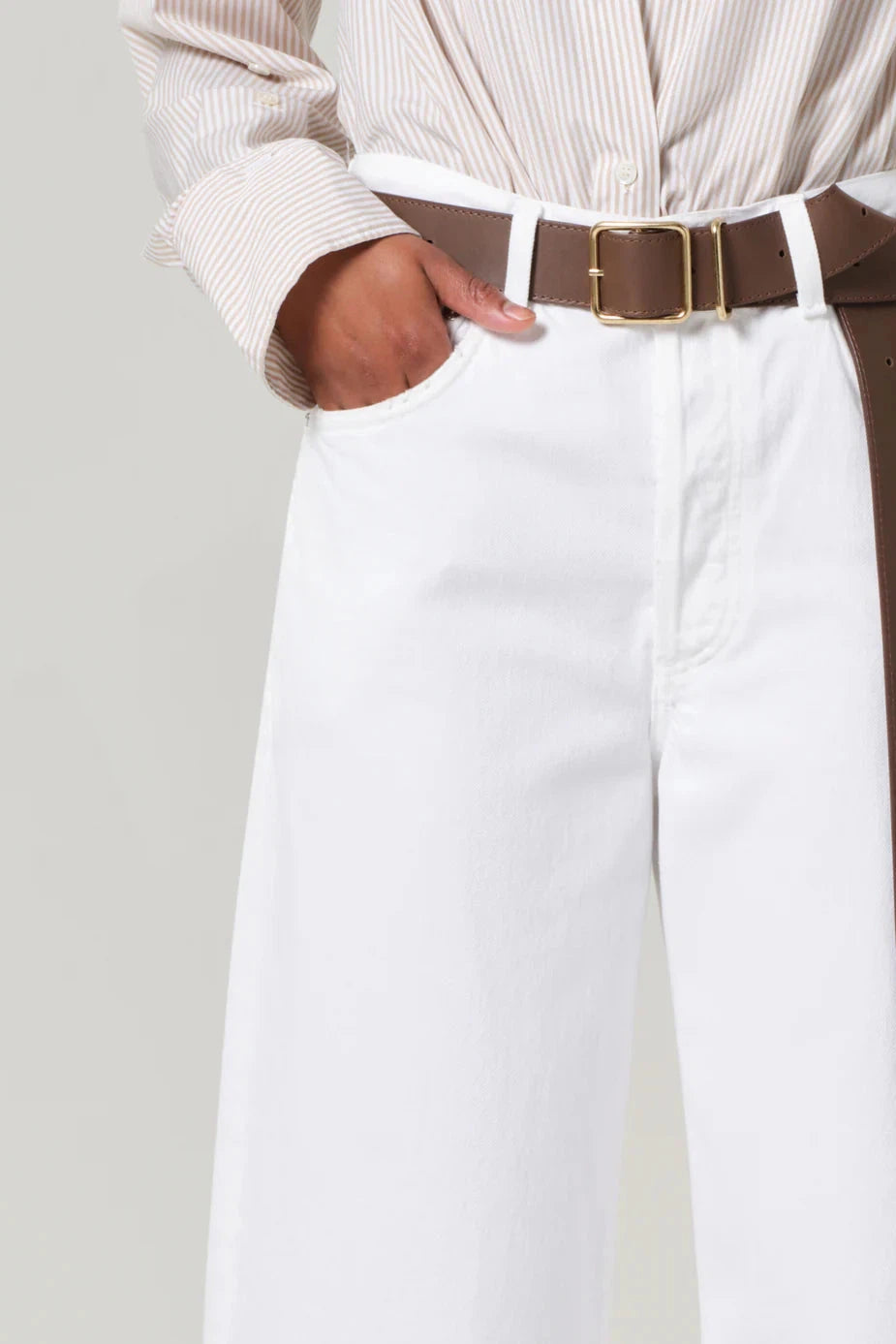 YAYLA RAW HEM CROP JEANS