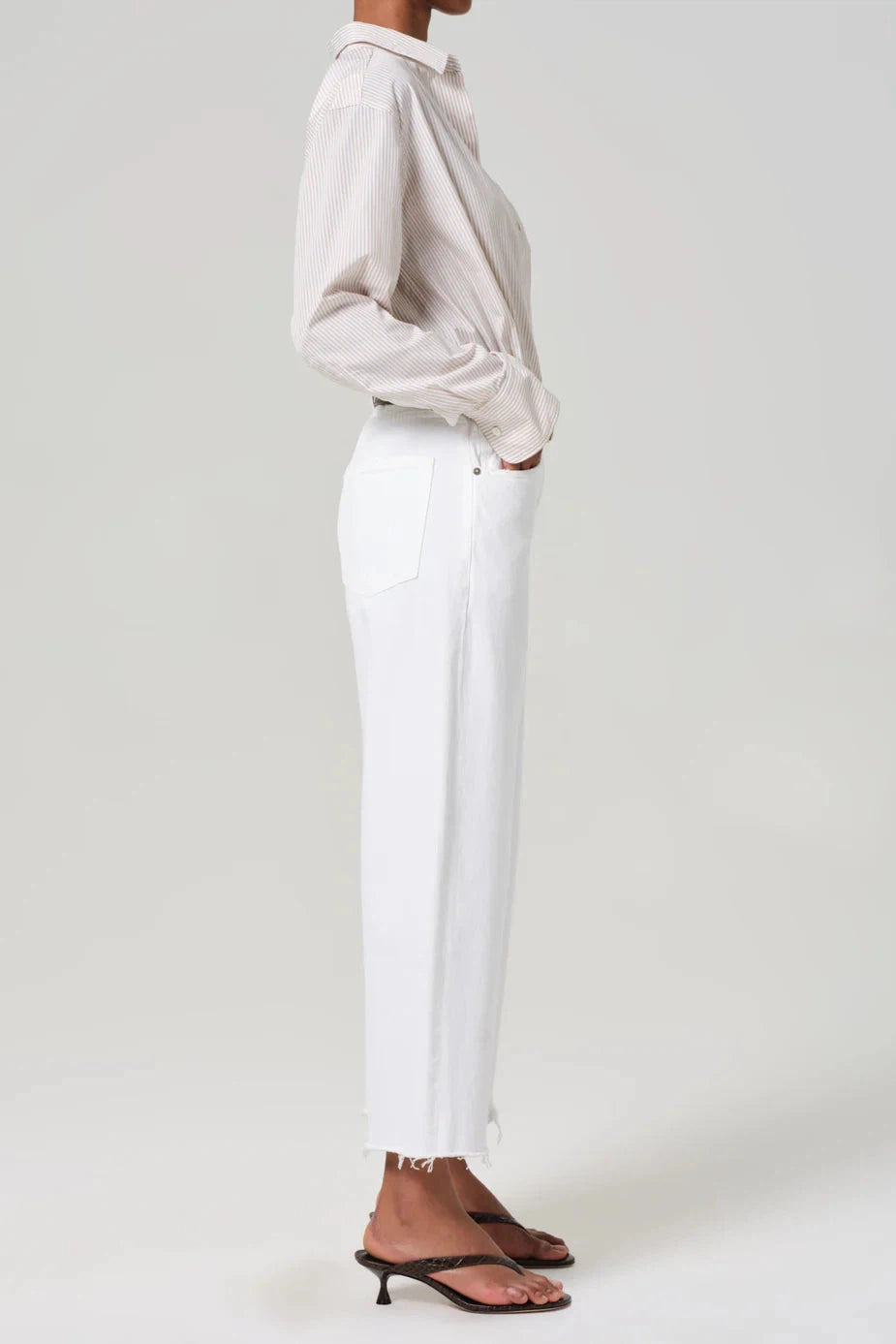 YAYLA RAW HEM CROP JEANS