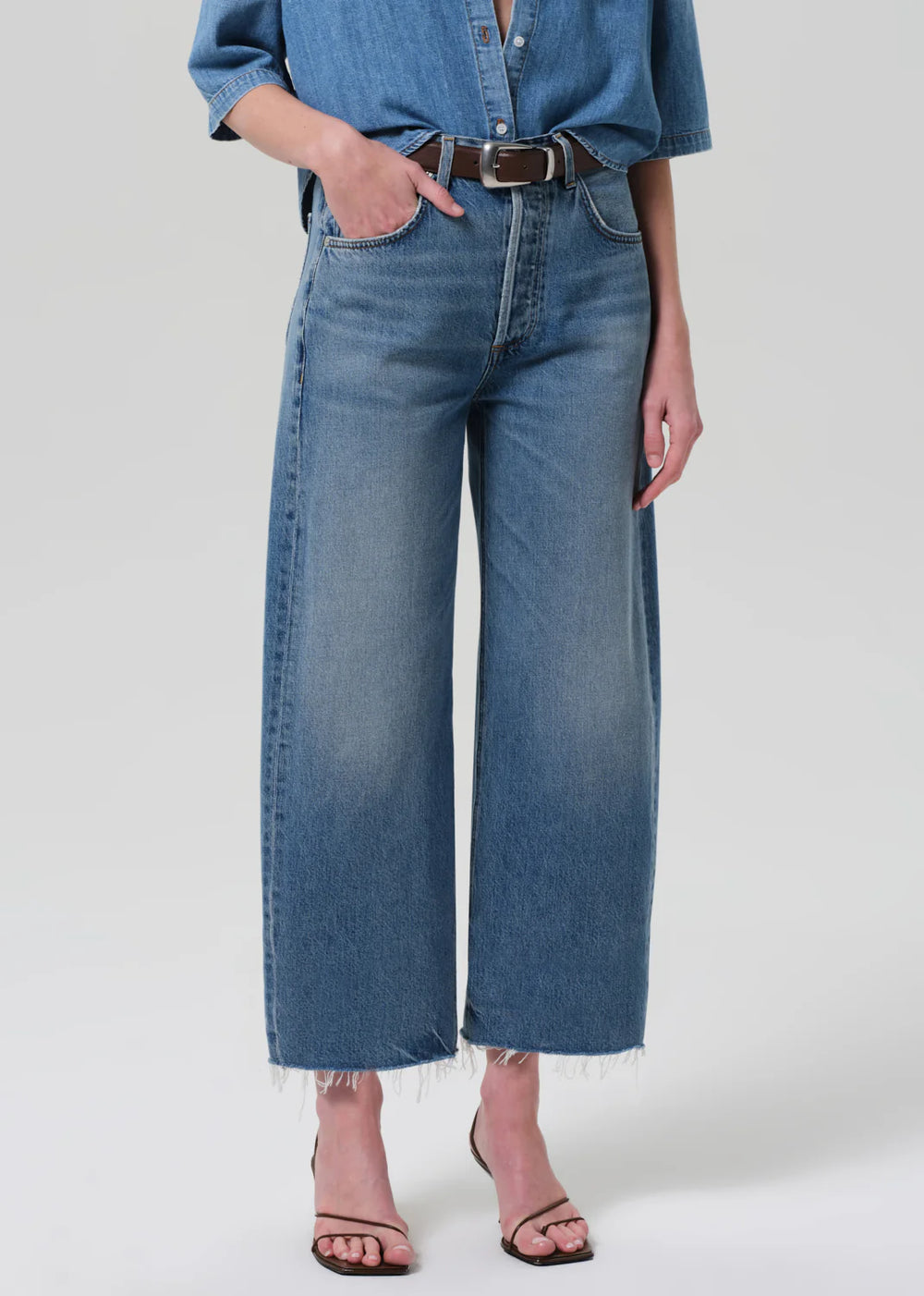 AYLA RAW HEM CROP JEAN
