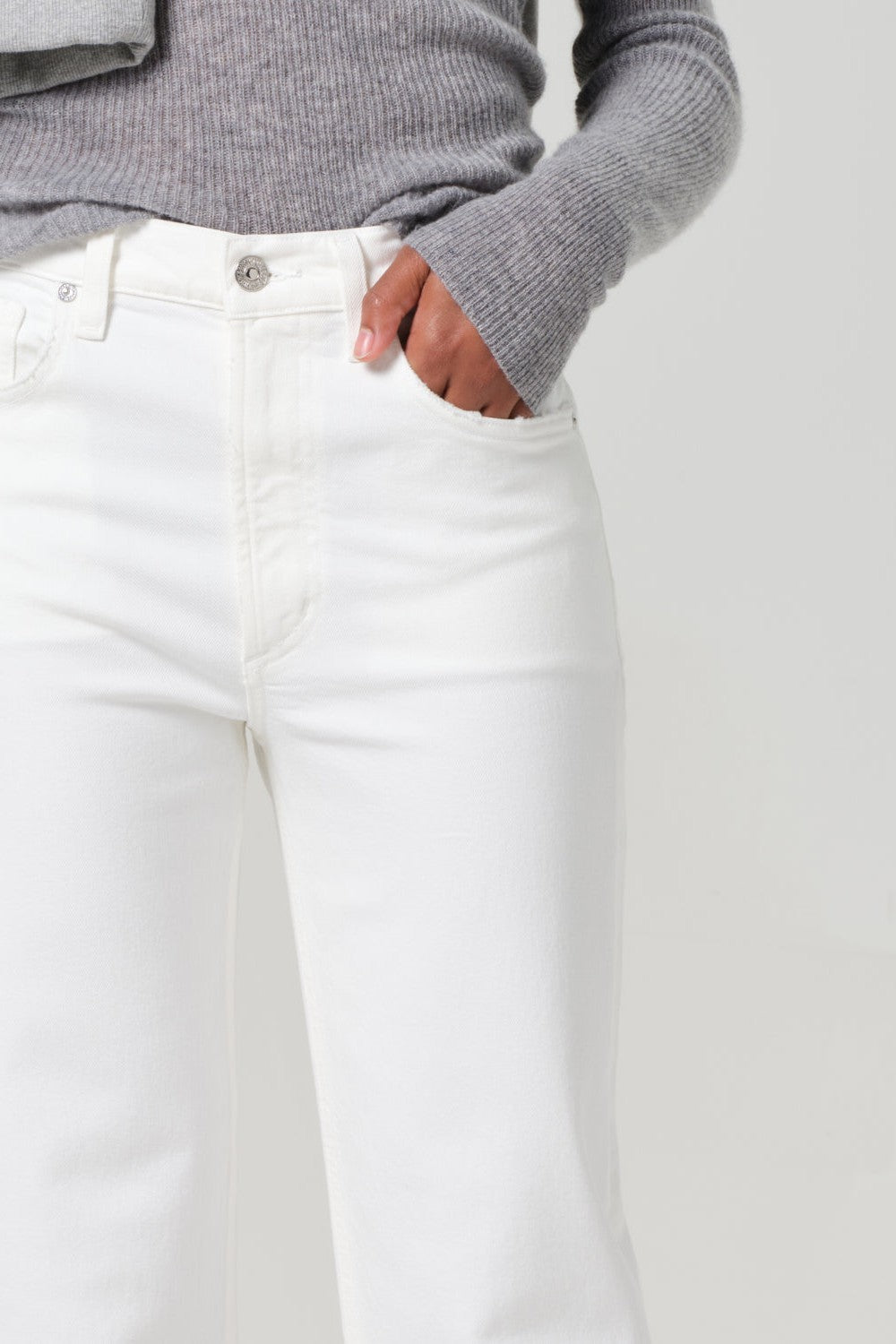 CITIZENS OF HUMANITY PALMA STRAIGHT JEANS IN SOFT WHITE