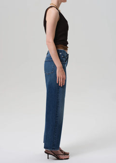 LINDZ EASY STRAIGHT JEAN