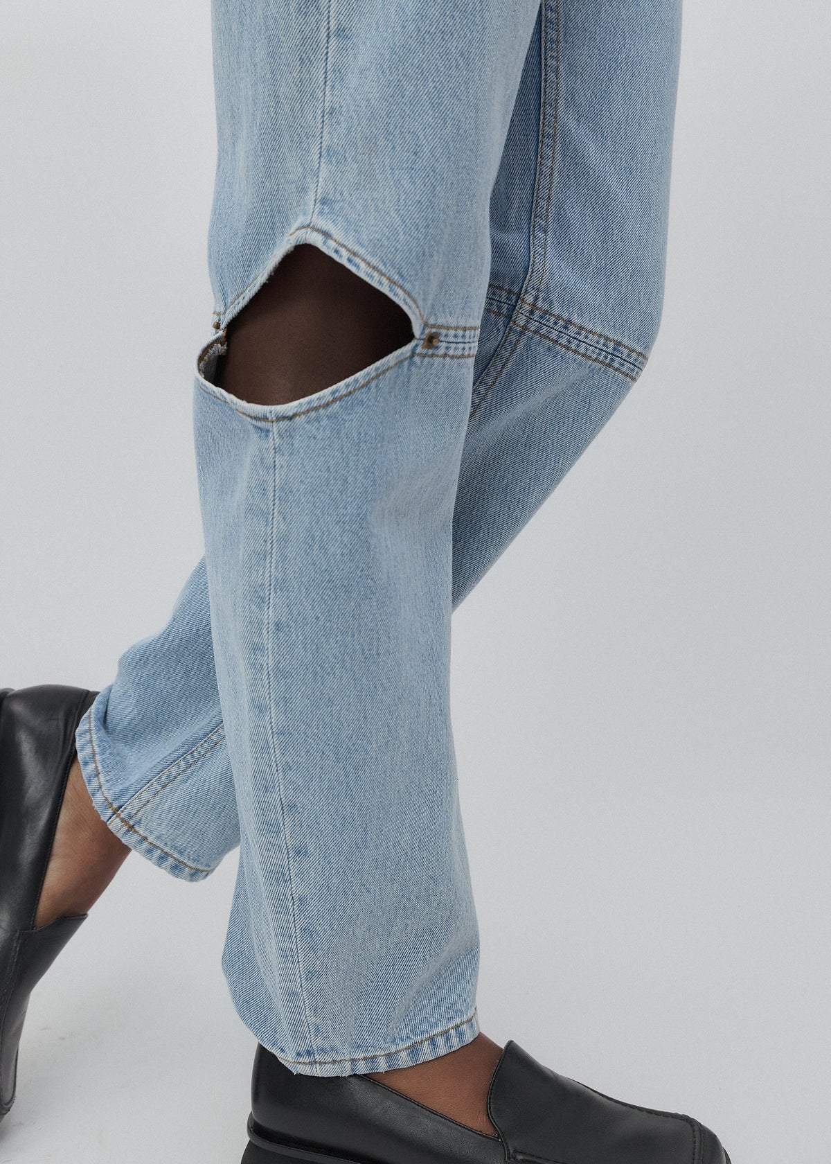 STILL HERE NEW YORK COWGIRL JEANS IN VINTAGE BLUE