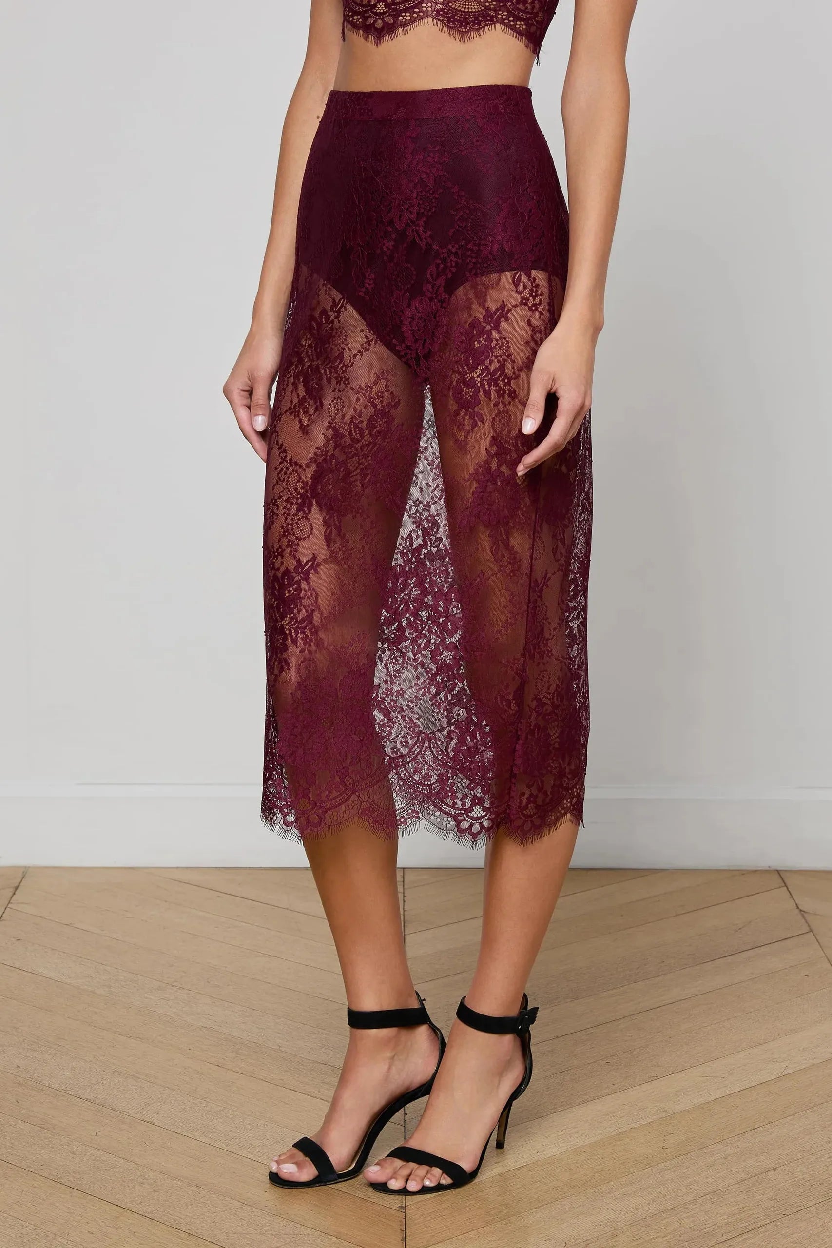 MAKENA LACE PENCIL SKIRT