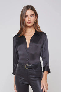 L'AGENCE DANI 3/4 SLEEVE BLOUSE IN BLACK