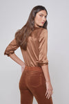 L'AGENCE DANI 3/4 SLEEVE BLOUSE IN FAWN
