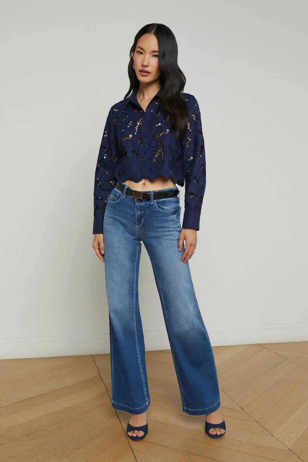 SEYCHELLE LACE CROPPED BUTTON DOWN