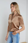 L'AGENCE ELLAH SHORT SLEEVE BLOUSE IN DARK CAPPUCCINO