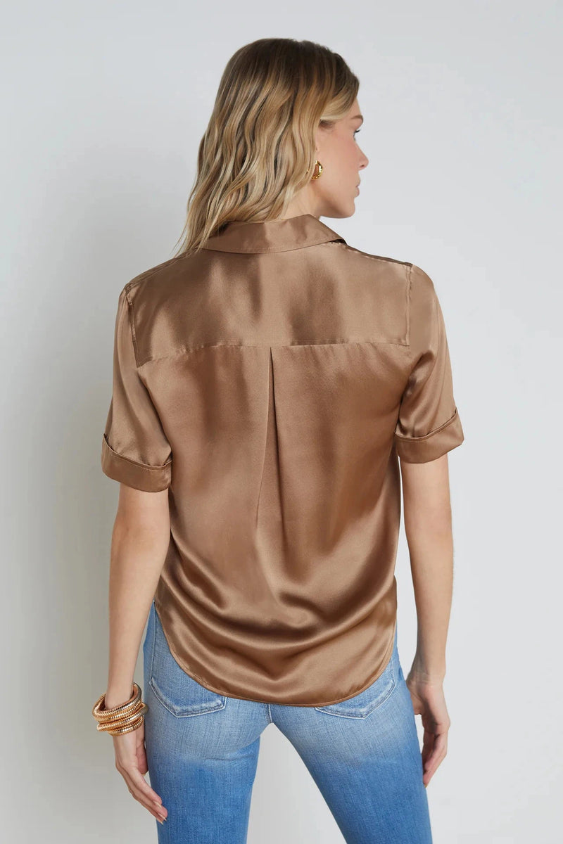 L'AGENCE ELLAH SHORT SLEEVE BLOUSE IN DARK CAPPUCCINO