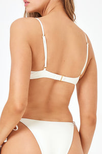 LSPACE SUNRISE SHELL BIKINI TOP IN CREAM