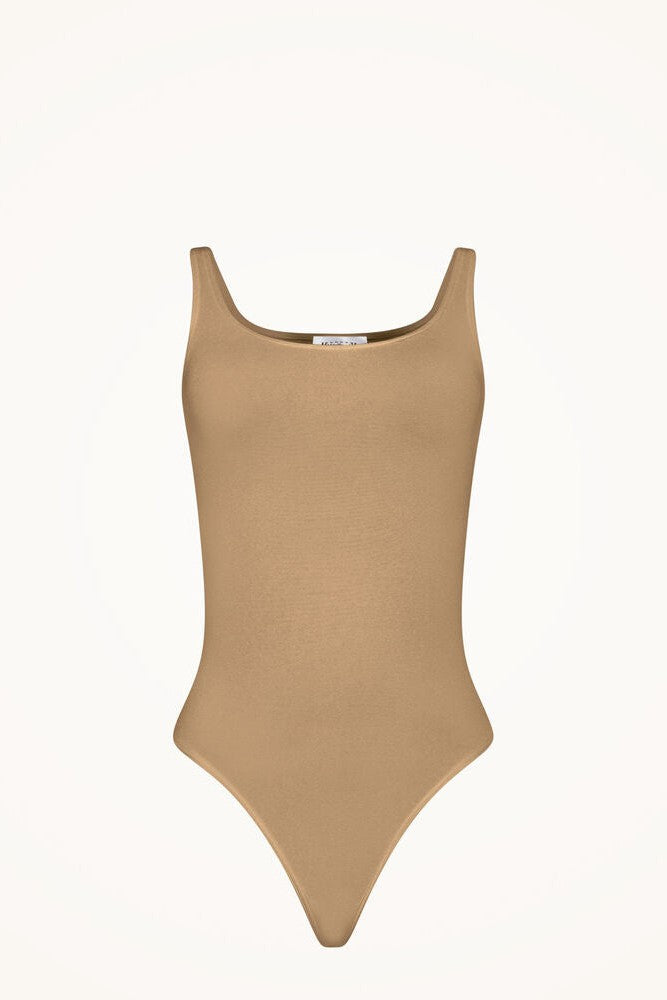 WOLFORD JAMAIKA STRING BODYSUIT IN LATTE