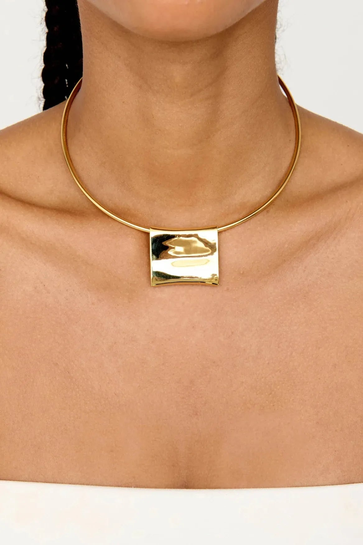 CARRE NECKLACE