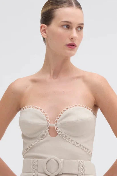 PATBO CANDY LINEN STRAPLESS TOP IN NATURAL