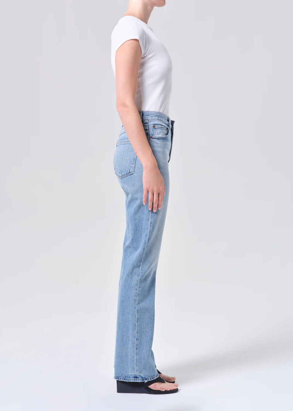 LEENA CLEAN HEM JEAN