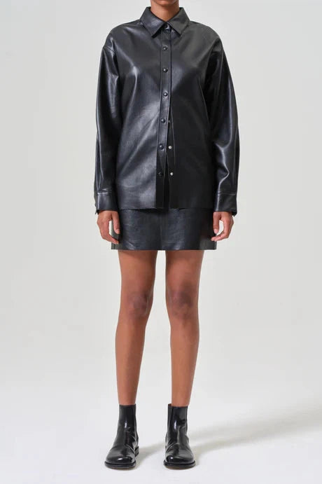 AGOLDE AGDA MINI RECYCLED LEATHER SKIRT IN DETOX