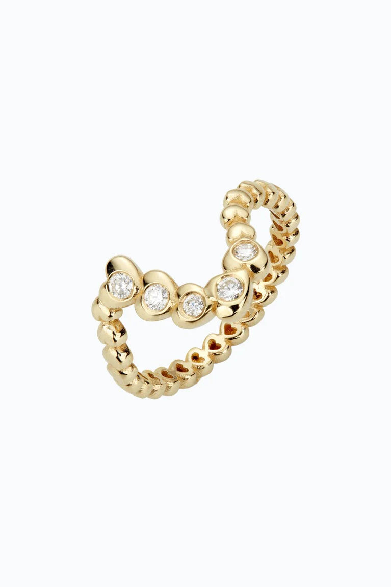 DIAMOND HEARTS WAVE RING