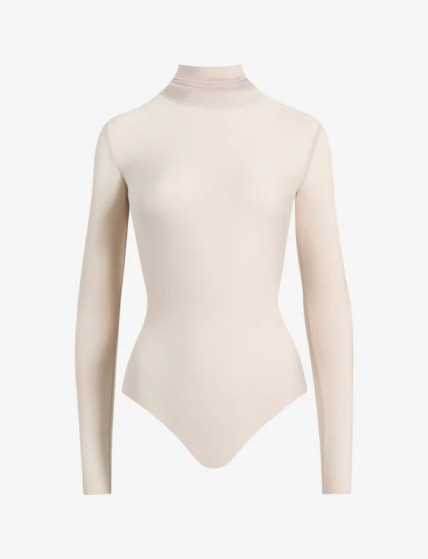 COMMANDO BUTTER TURTLENECK BODYSUIT IN PORCELAIN