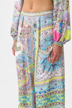 WIDE LEG TROUSER WITH FRONT POCKETS