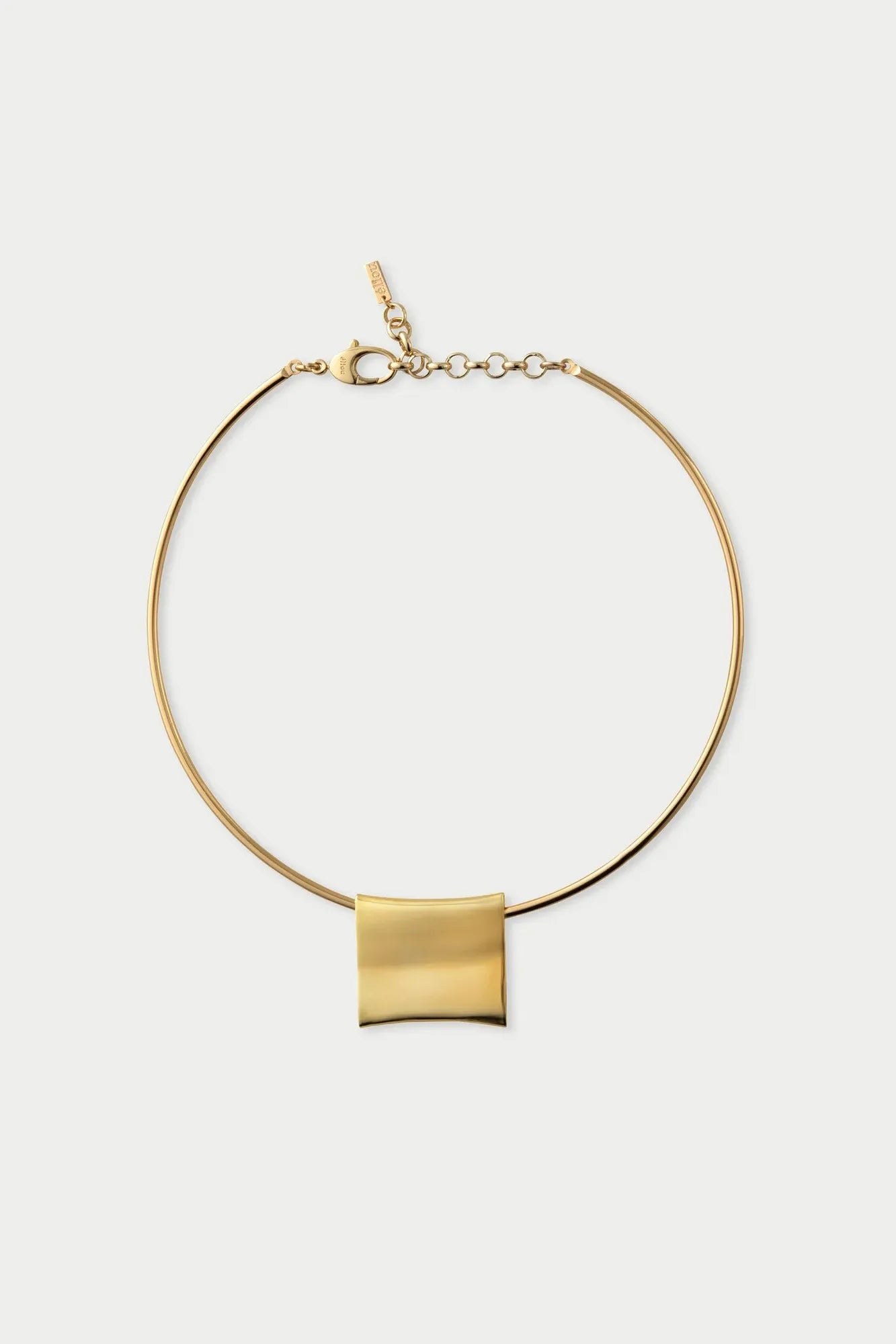 CARRE NECKLACE