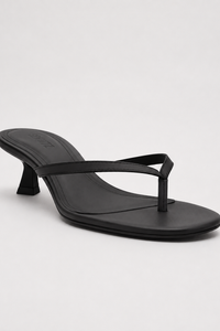 CAROLYN SANDAL
