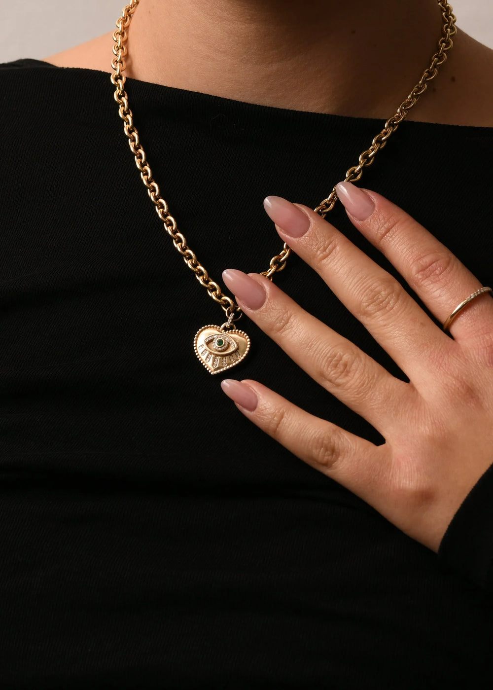 EYE HEART LINK NECKLACE