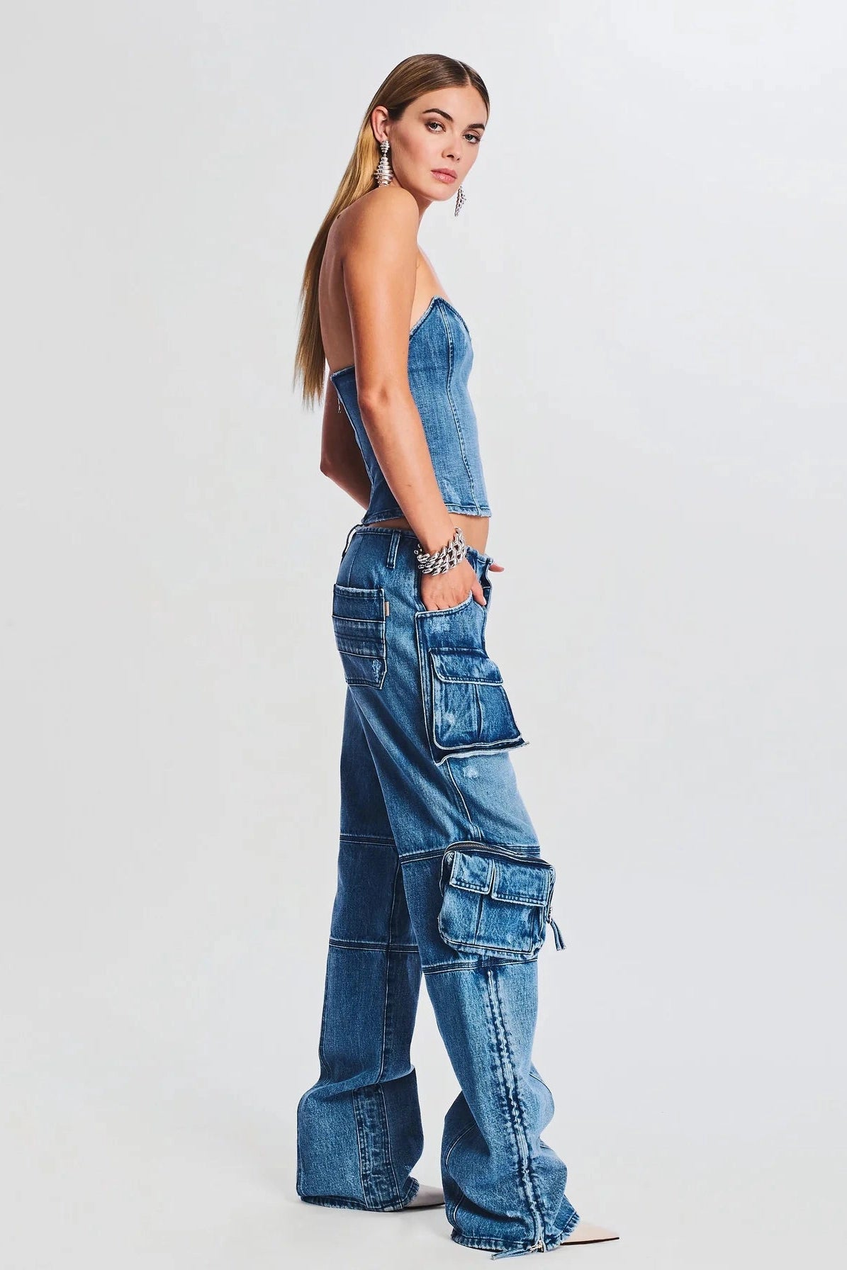RETROFETE TAMMY CARGO JEAN IN SEA