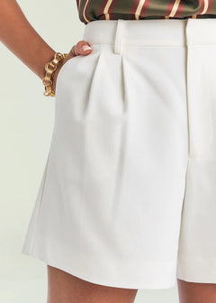 ELARA SHORT
