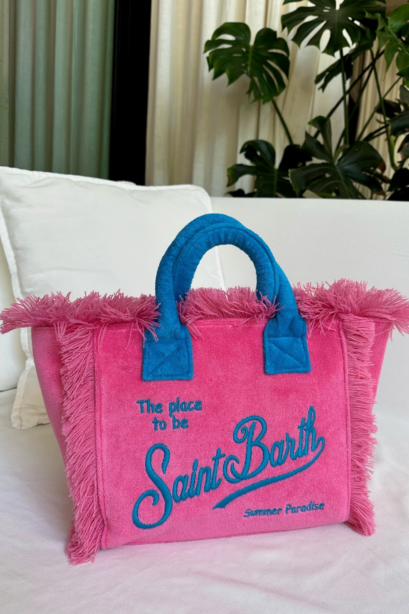 MC2 ST BARTH COLETTE SPONGE BAG IN PINK/BLUE EMB