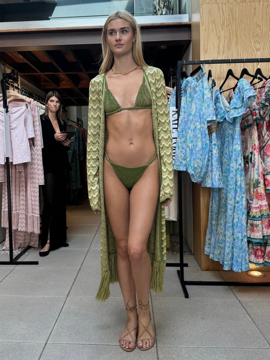 DEVON WINDSOR ZURI TOP IN OLIVE