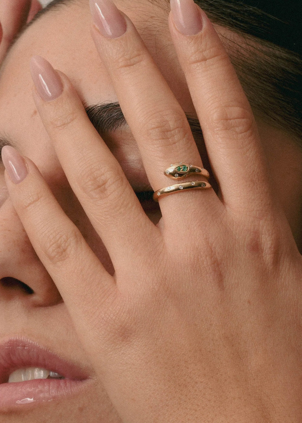 SPOTTED DIAMONDS SNAKE RING