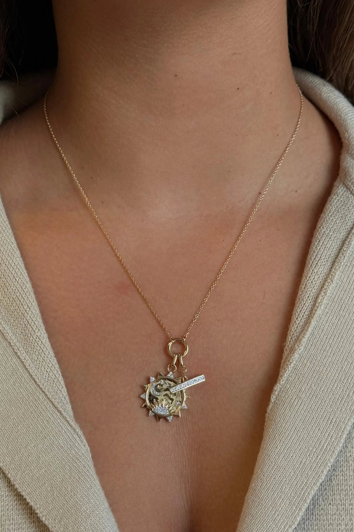 GOLD DIAMOND ROUND SUN AND TOGGLE CHARM NECKLACE