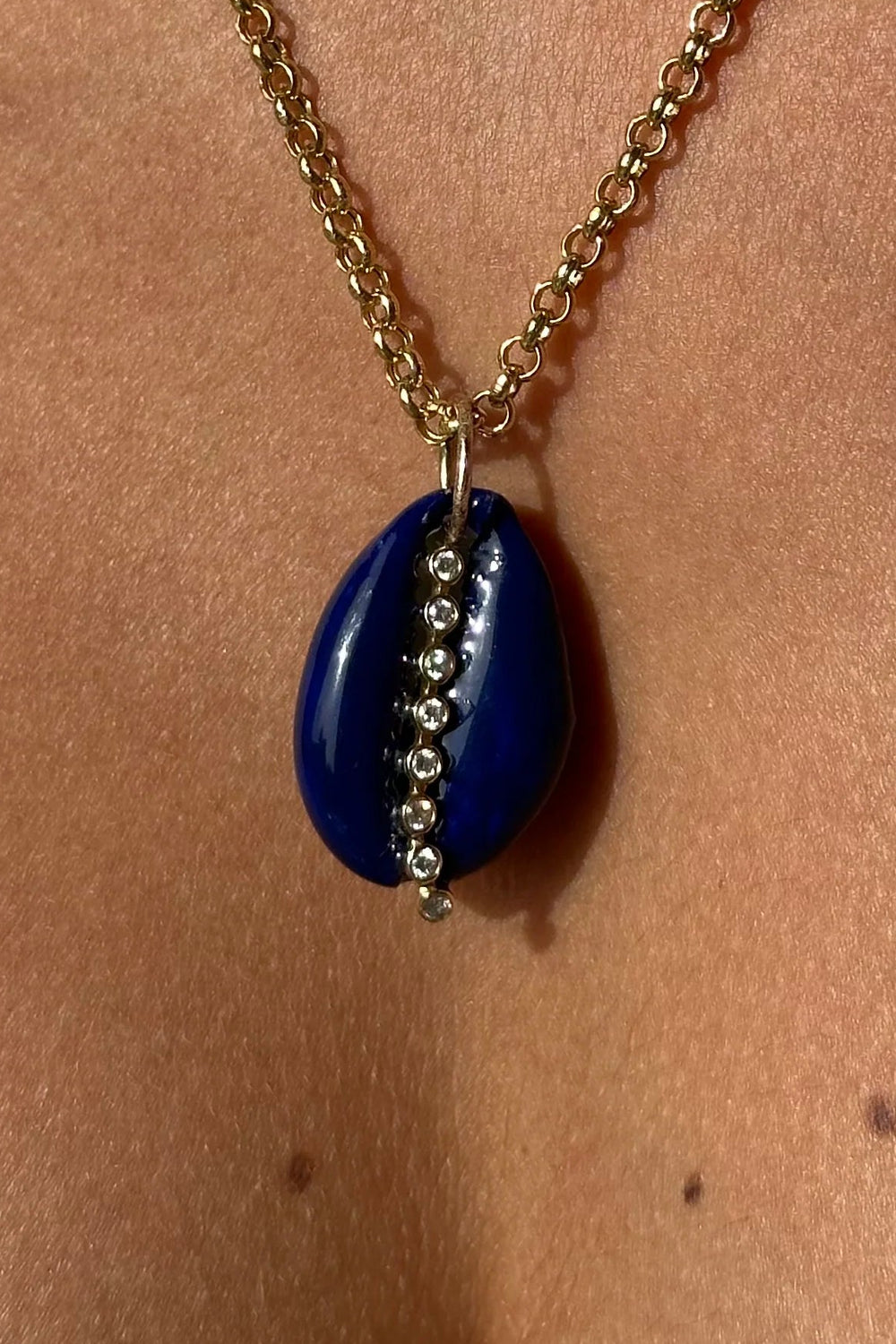 GOLD DIAMOND NAVY COWRIE SHELL PENDANT