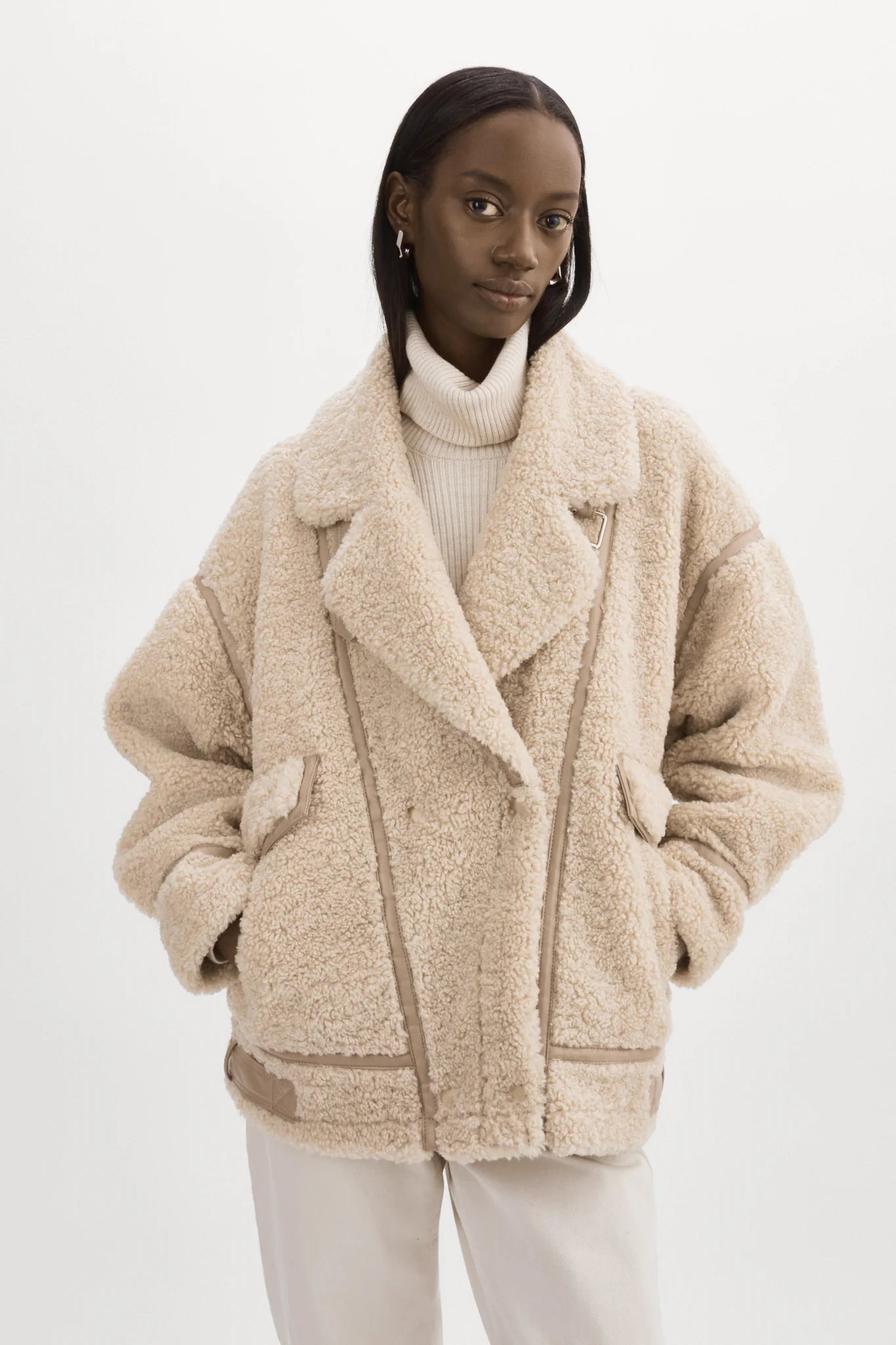 LA MARQUE BADU OVERSIZED FAUX SHEARLING JACKET IN BEIGE