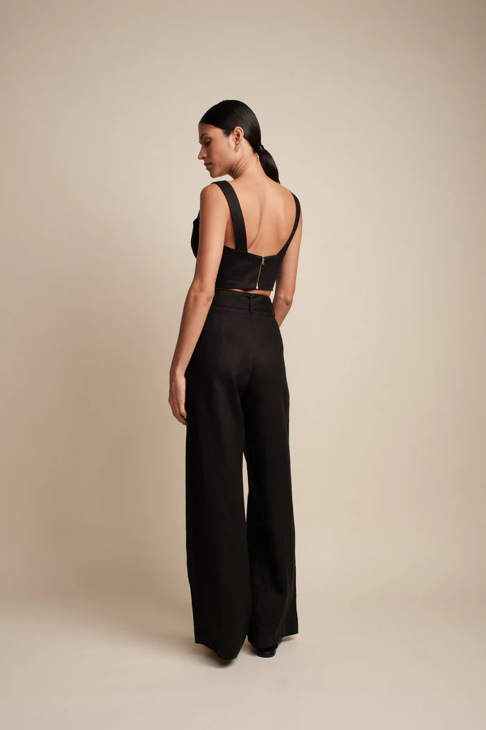 HEVRON LEVY CROP IN BLACK