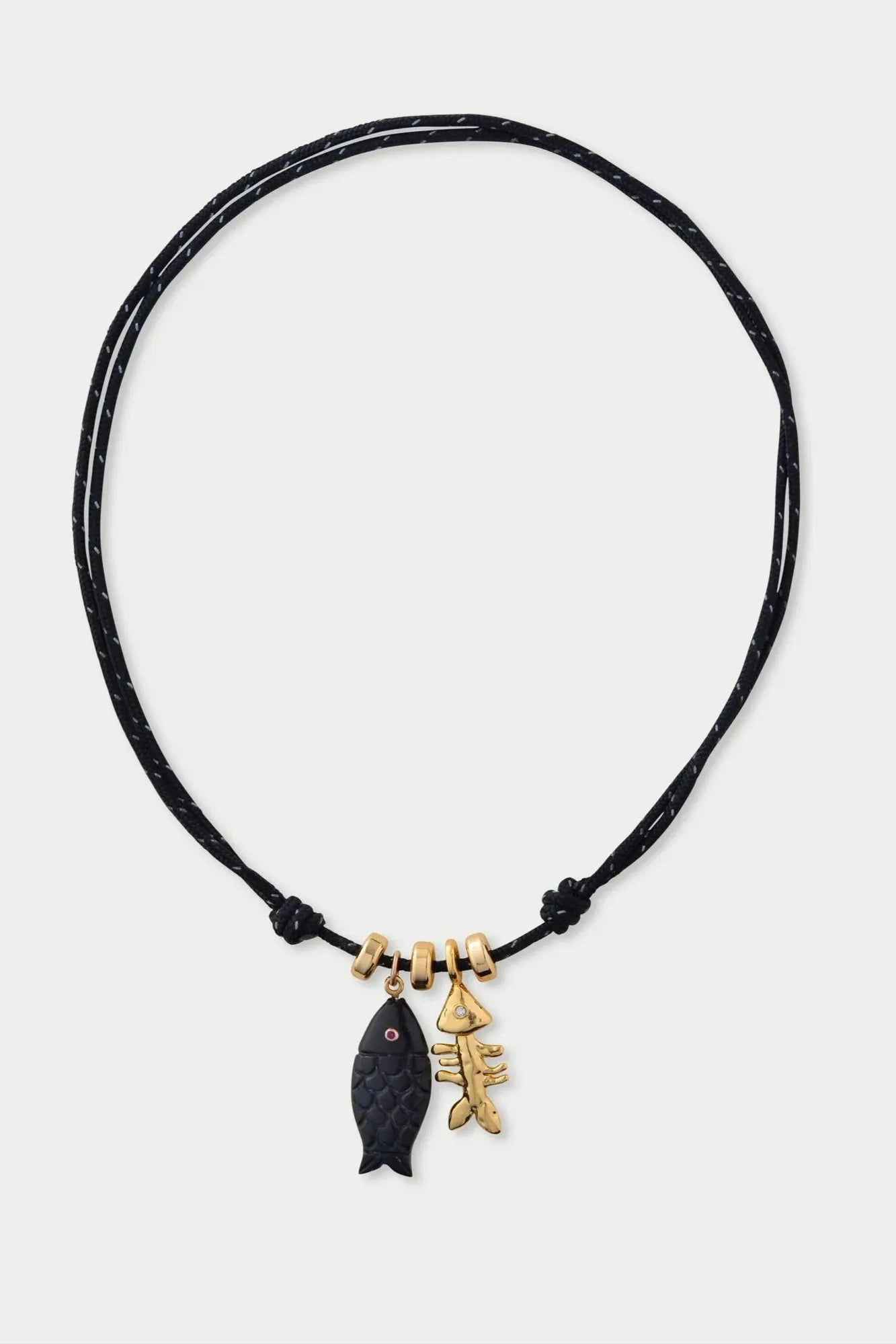 PEIXE NECKLACE