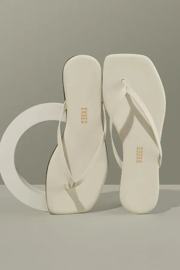SQUARE TOE LILY