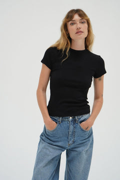 FITTED COTTON RIB CREW TEE