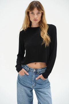 RIBBED LONG SLEEVE CREW SWEATER