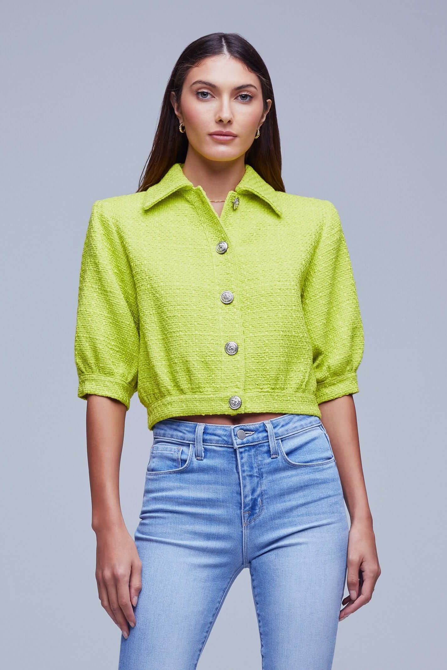 L'AGENCE COVE CROP SHORT SLEEVE JACKET IN LIME