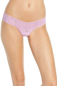 SIGNATURE LACE LOW RISE THONG