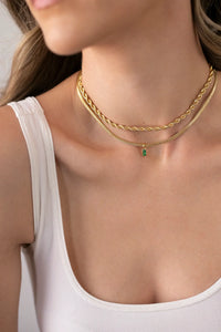 ELECTRIC PICKS PAIGE NECKLACE IN EMERALD